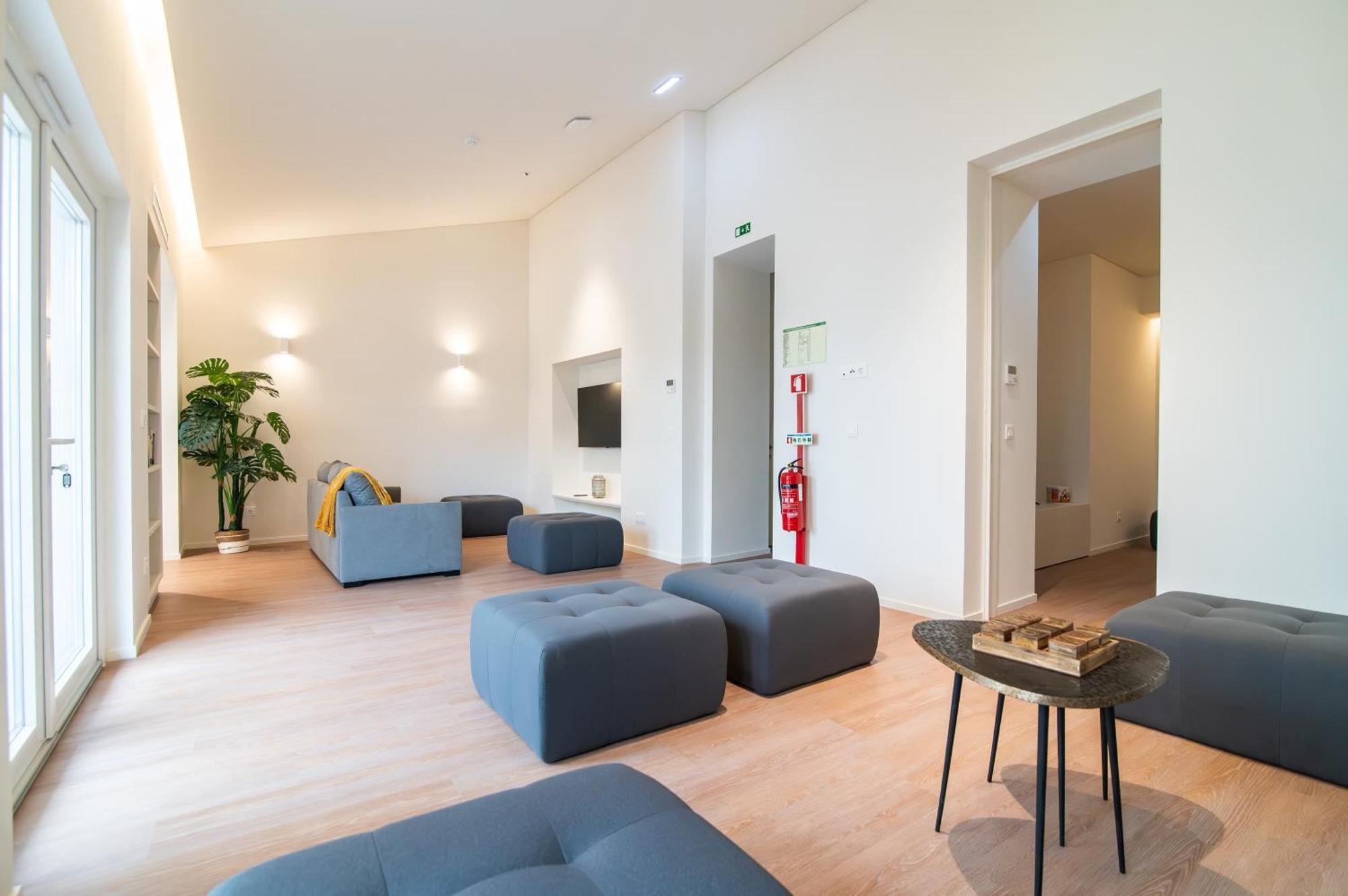 Azoriani City Hostel Ponta Delgada エクステリア 写真